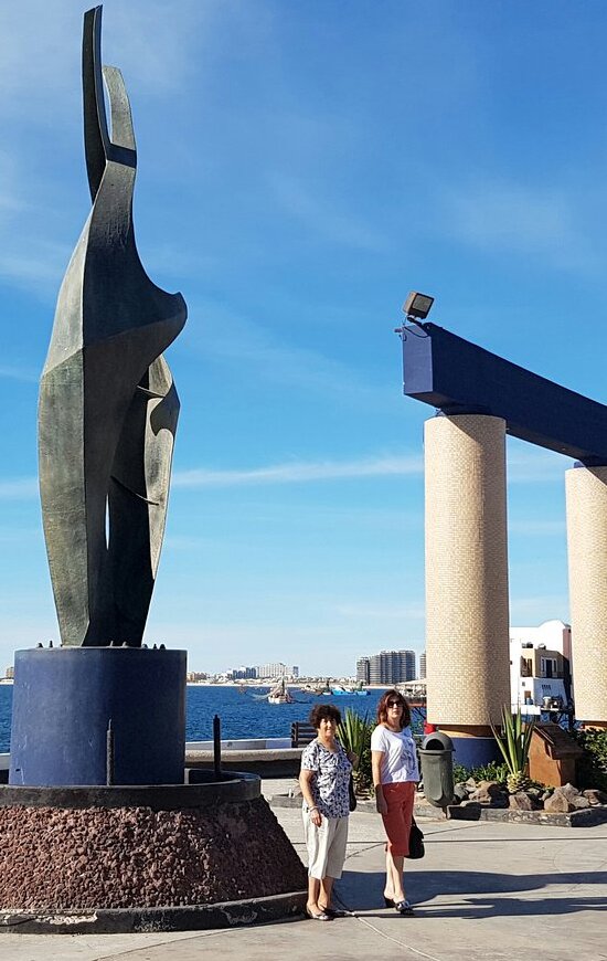 Plaza Gobernadores 2 1